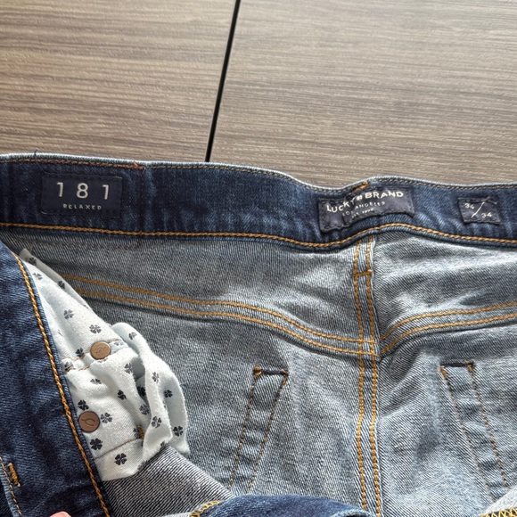 Lucky Brand Men's 181 Relaxed Denim Jeans - Picture 2 of 2